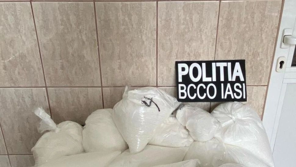 20 de kilograme de ketamină, confiscate de poliţişti şi procurorii DIICOT Iaşi. Metoda INCREDIBILĂ prin care ajungeau drogurile în țară
