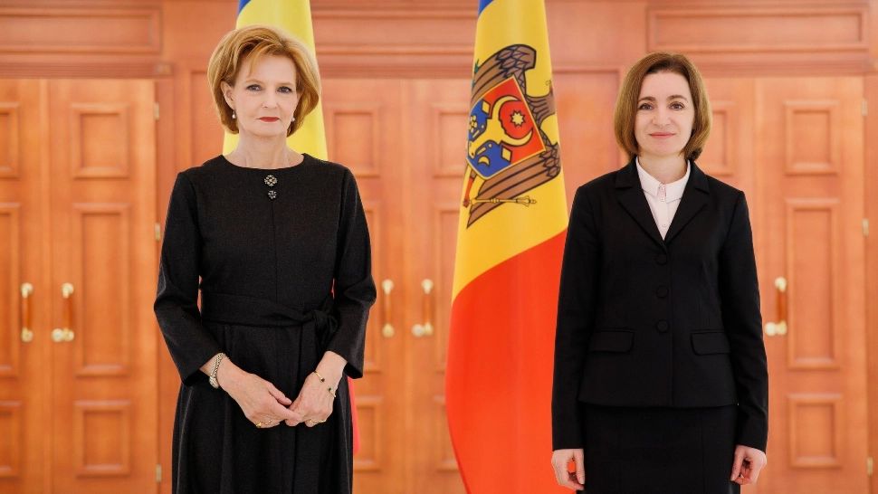 Majestatea Sa Margareta, custodele Coroanei, a fost primită de Maia Sandu la Chișinău