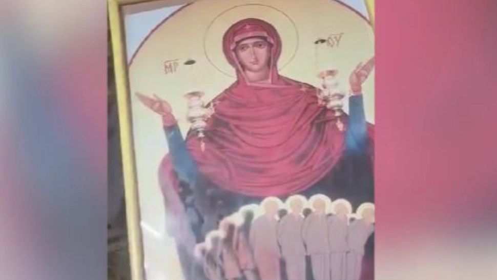 Minune înainte de PAȘTE: Maica Domnului varsă lacrimi de sânge - VIDEO