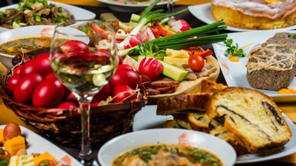 Paștele 2026 sub zodia austerității. Românii aleg masa în familie și bugete de criză