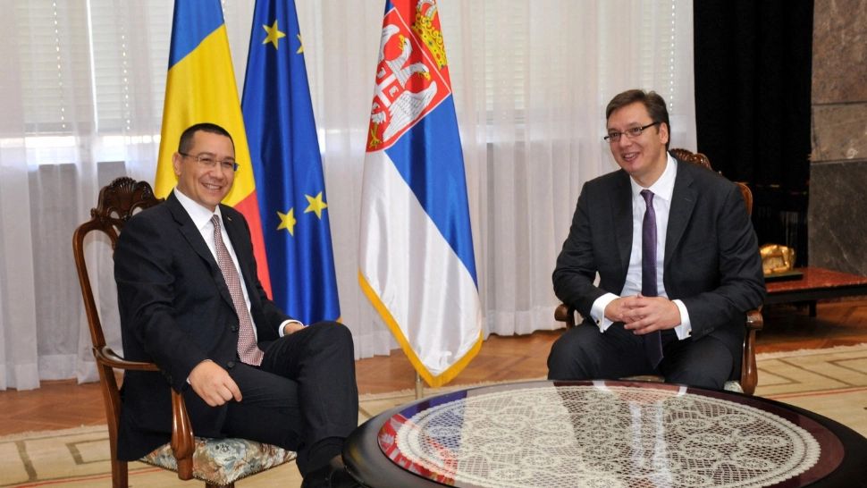 Vucic, prietenul lui Ponta, legături strânse cu Putin. Președintele Serbiei participă la ceremonia lui Putin pe 9 mai