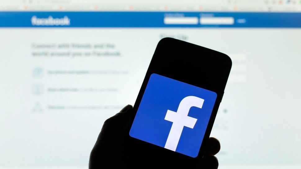 Mii de CONTURI FALSE îl promovează pe Nicușor Dan: anchetă uriașă a ANCOM și Comisiei Europene