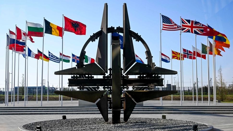 NATO a făcut bilanțul pe anul trecut. Doar 22 din cele 32 de țări membre au cheltuit 2% din PIB pentru apărare. Cine sunt codașele 