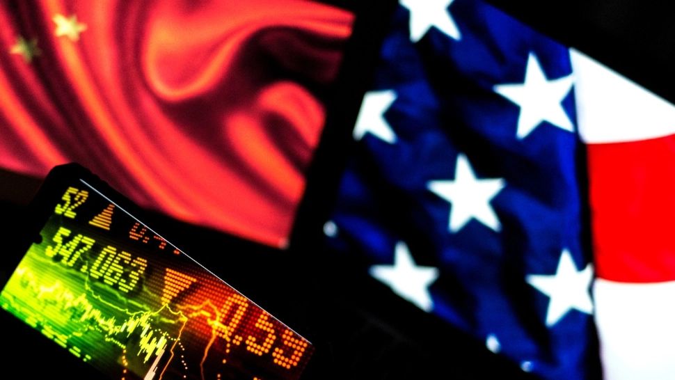 Trump duce războiul taxelor la un alt nivel: Tarifele pentru China au fost ridicate la 125%. Cu toate acestea, acordă o pauză de 90 de zile altor state