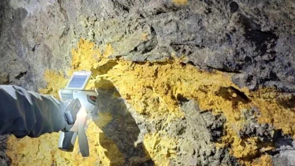 Locurile din România care ascund metalele viitorului. O companie canadiană a pus deja ochii pe aceste resurse