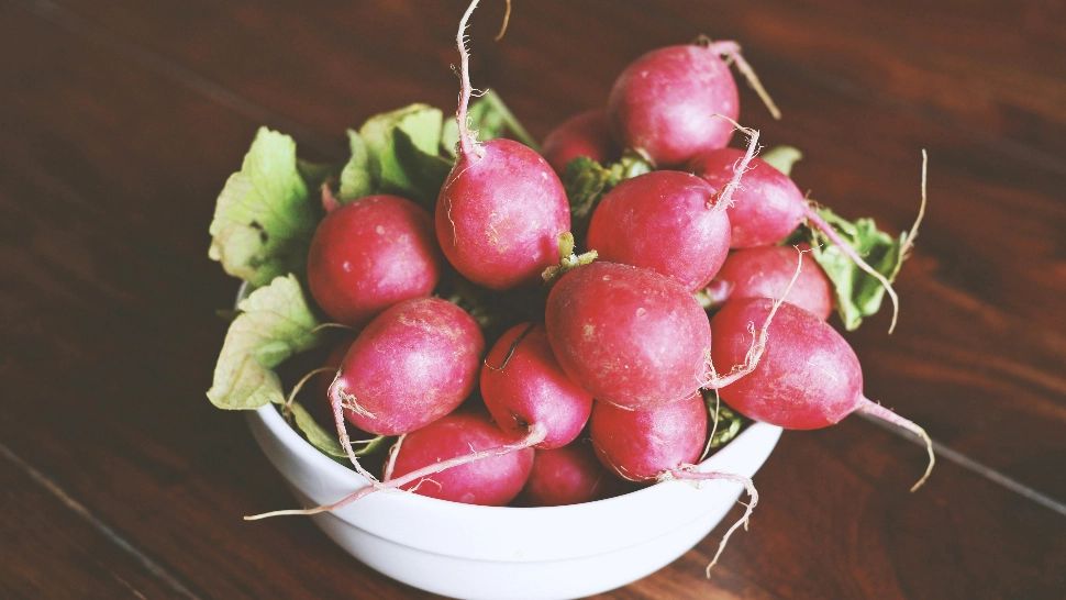 De ce trebuie să consumi RIDICHI cât mai des primăvara. Ce beneficii au aceste legume