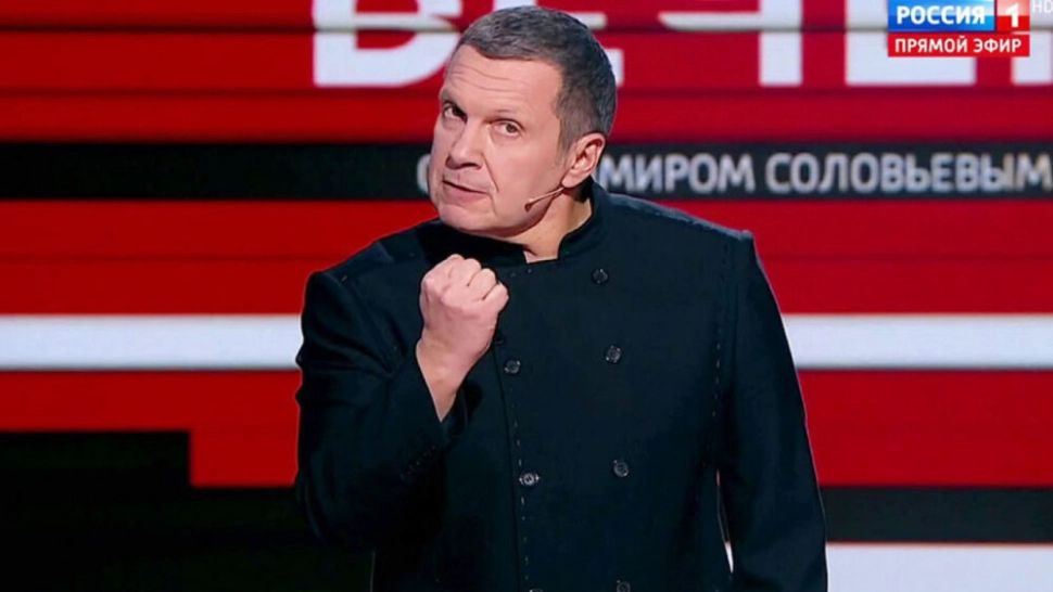 Discurs halucinant de la cel mai aprig propagandist rus: „Sângele britanicilor trebuie vărsat”