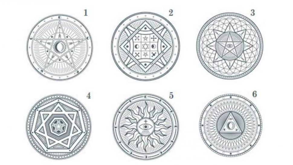 Alege un simbol MISTIC si vei primi mesajul de la ghizii tăi spirituali pentru Paște 2025!