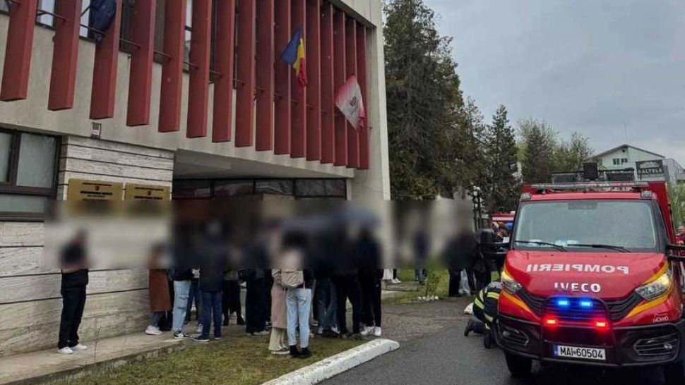 Alertă la Universitatea Tehnică din Cluj-Napoca: 170 de persoane evacuate din clădire