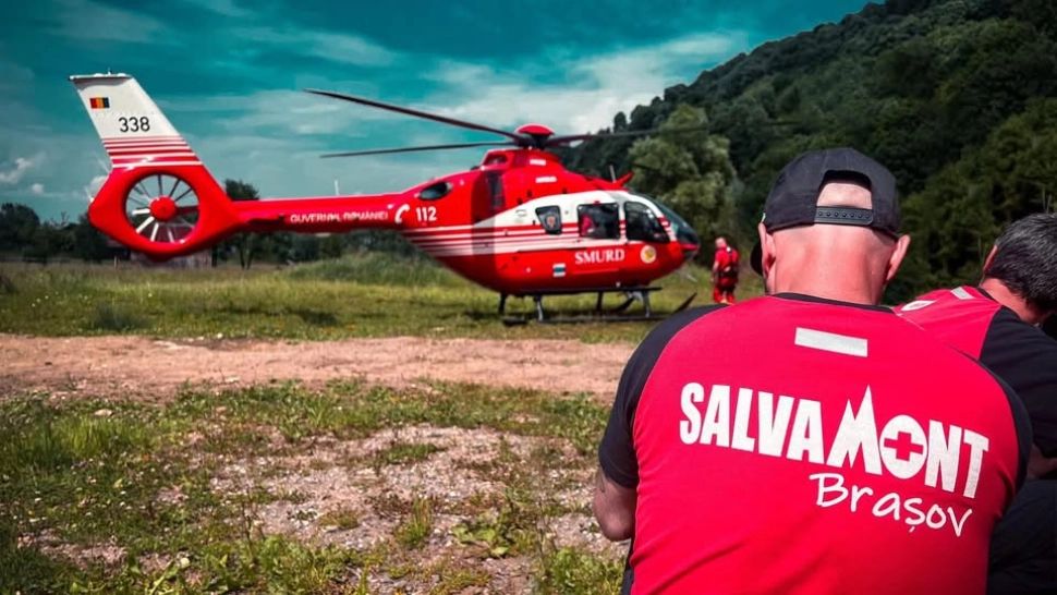 Intervenție dificilă pentru salvamontiștii din Brașov. Patru turiști străini sunt blocați în Bucegi. A fost solicitat elicopterul SMURD