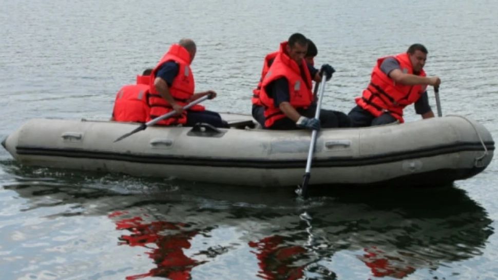 Au fost reluate căutările persoanei dispărute în râul Mureș: mobilizare impresionantă de forțe la fața locului