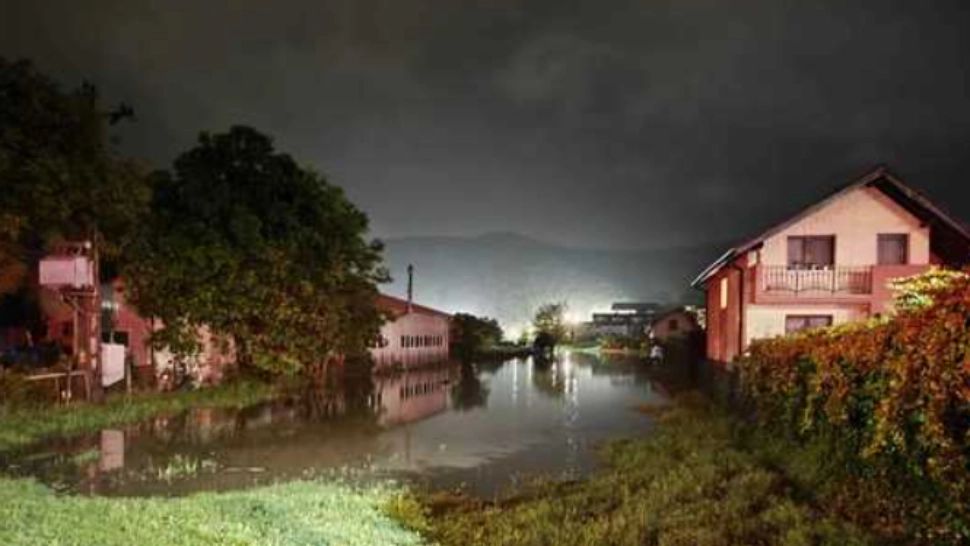  21 de localităţi din nouă judeţe au fost afectate de vremea extremă. Unde au lovit INUNDAȚIILE cel mai tare: bilanțul IGSU