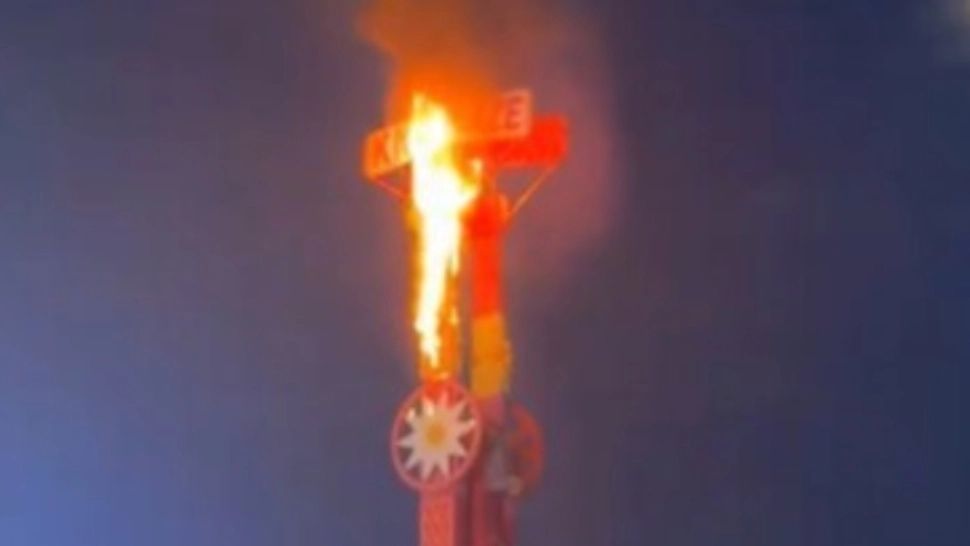 Panică în Dolj! Un echipament de agrement a luat FOC în timpul unui bâlci: Poliția a deschis dosar penal