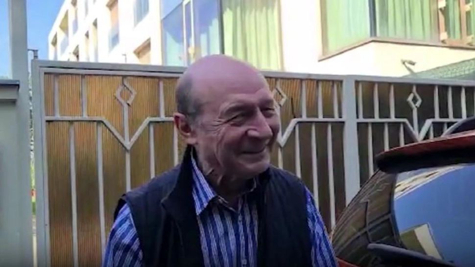 Băsescu critică dur DIASPORA pentru că nu votează cu Nicușor. Românii plecați au trimis peste 6 miliarde de EURO în țară