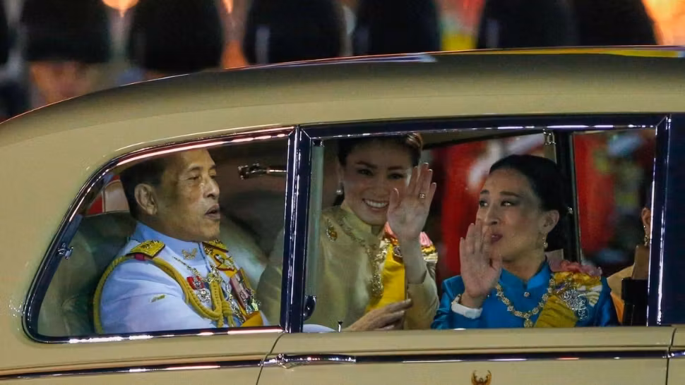 Regele extravaganței: cine este cel mai bogat suveran din lume? Are o avere colosală și o flotă personală fără rival