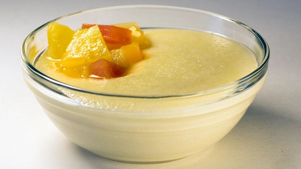 Cum să obții un griș cu lapte pufos și gustos. Ingredientul secret cunoscut doar de marii bucătari