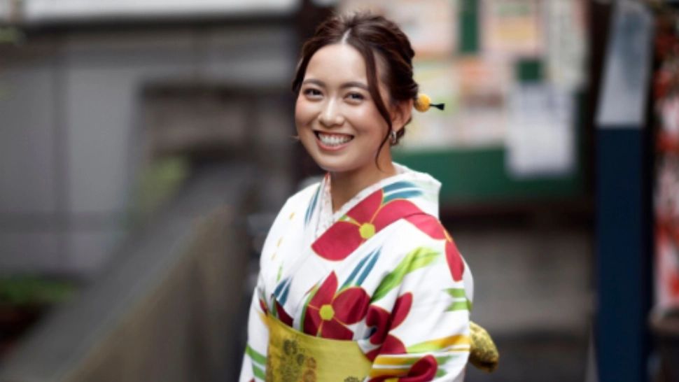 Remediul natural folosit de secole de japonezi pentru albirea dinților. Ai nevoie doar de două ingrediente ieftine care vor face minuni