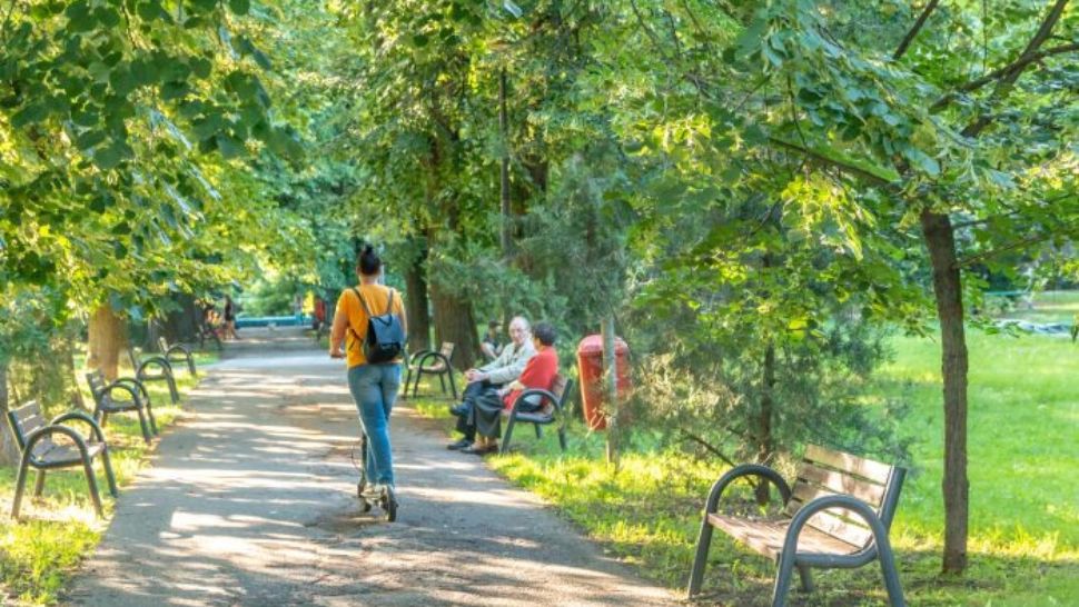Obiceiurile zilnice care pot îmbunătăţi sănătatea mintală. Cât de important e să petreci timpul în aer liber