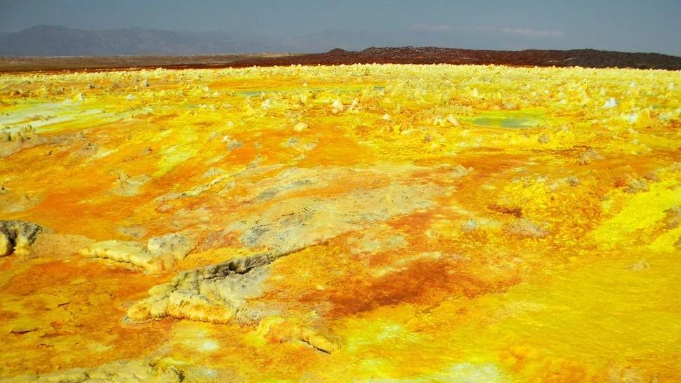 Unde se află „Poarta spre Iad”?! Cum se trăiește în cel mai ostil colț locuit de pe planetă