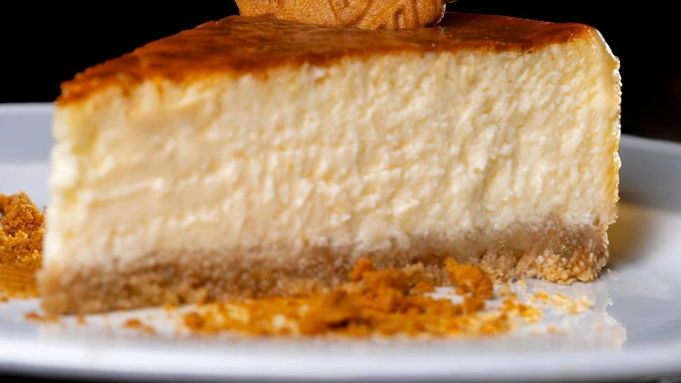 Prăjitura cu brânză. Rețeta cu blat sfărâmicios. Se topește în gură și este un deliciu