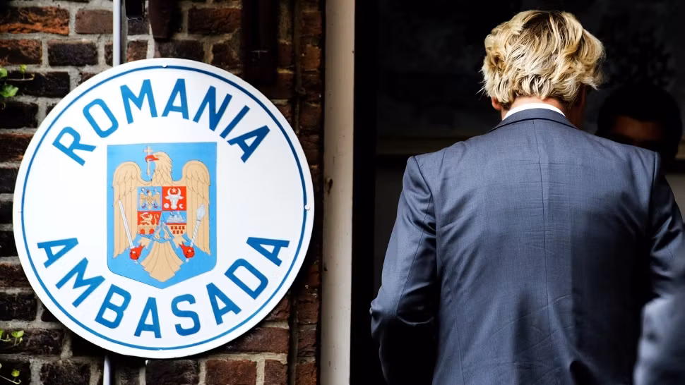 Se schimbă legea. Misiunile diplomatice și oficiile consulare pot îndeplini activități notariale. Lista actelor care vor intra sub competența lor