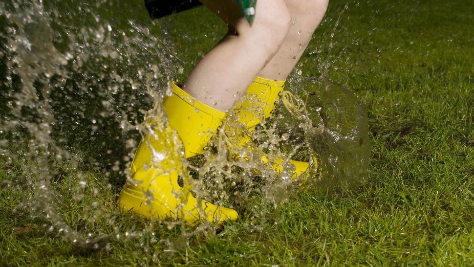 Vremea 27 mai. Ploi puternice și temperaturi scăzute în toată țara. Când se încălzește