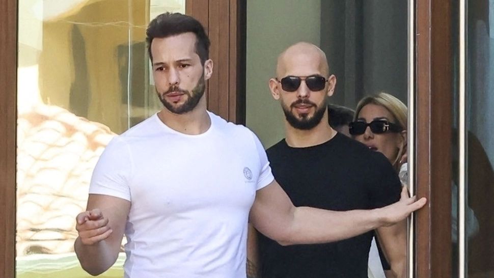 Frații Tate vor fi extrădați în Marea Britanie. Cei doi sunt anchetați și de statul român: acuzațiile aduse sunt extrem de grave 