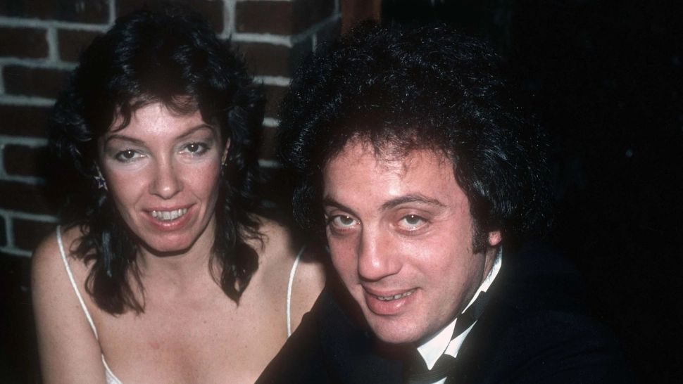 Anunț dramatic. Un cântăreț LEGENDAR și-a anulat aparițiile, din cauza unei boli rare care-i afectează creierul 