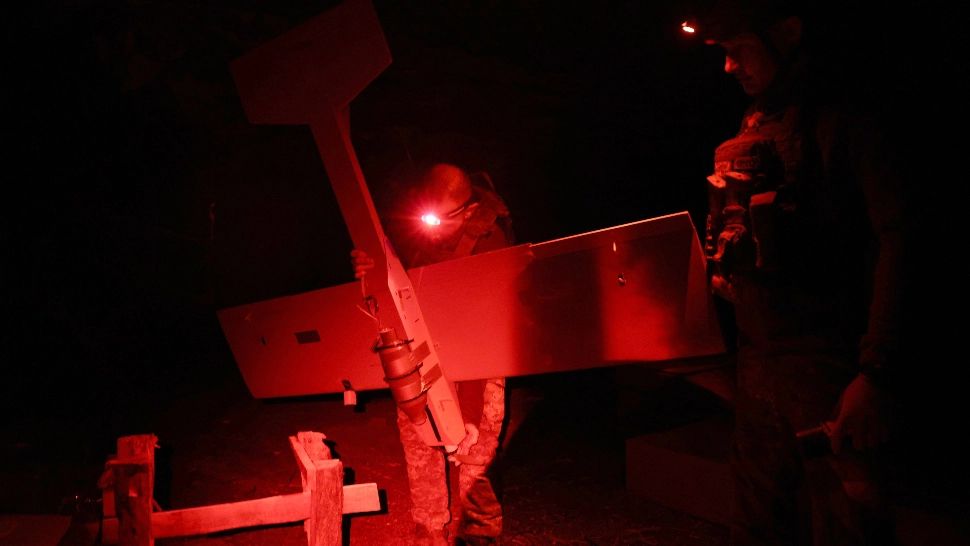 Atac cu drone asupra Moscovei, cu două zile înaintea paradei de Ziua Victoriei. Aerporturile au fost închise