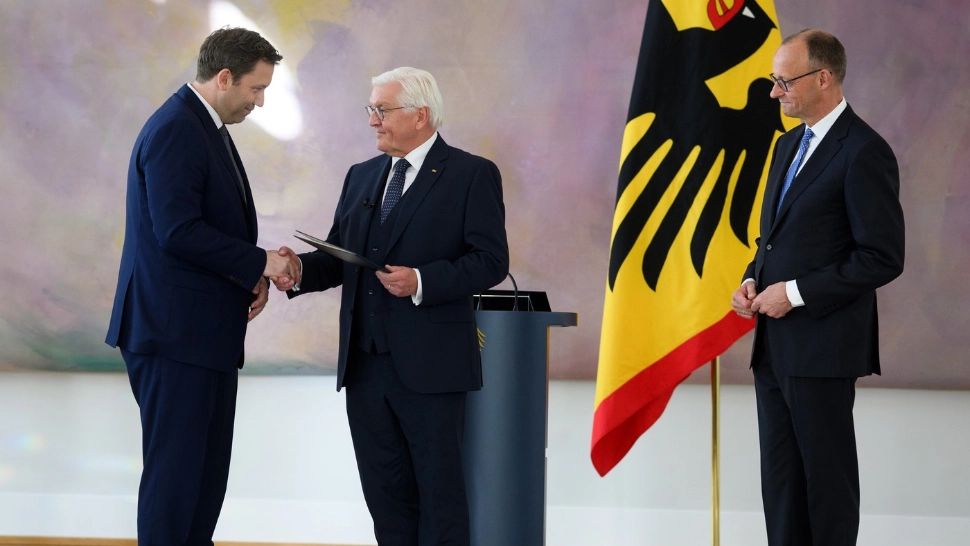 Ce salarii au miniștrii din noul guvern Merz. Noii oficiali au fost învestiți azi în funcție