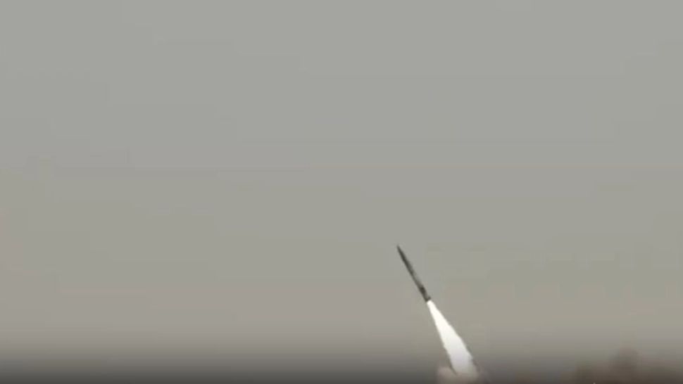 Pakistan a testat o rachetă pentru un posibil război cu India. Cresc tensiunile în urma atacului sângeros