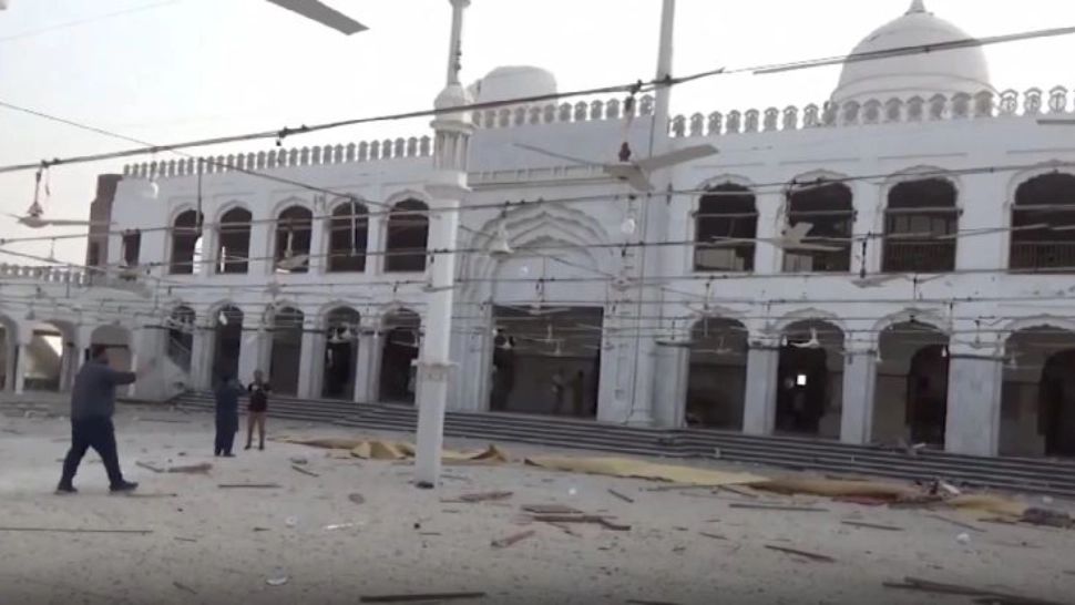 Tensiuni URIAȘE: serie de atacuri sângeroase între India și Pakistan. 31 de morți și 54 de răniți