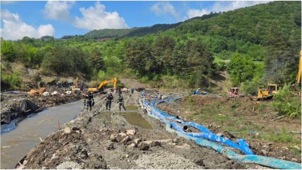 Mai multe localități au rămas fără apă, după ce salinitatea a trecut din cauza dezastrului de la Salina Praid. Raed Arafat a anunțat sistarea alimentării