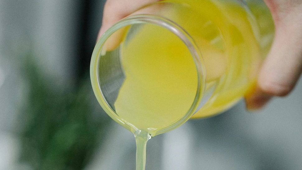 Socata de altădată, rețeta fără zahăr. Cea mai sănătoasă băutură de sezon. Cum să o prepari repede și de ce!