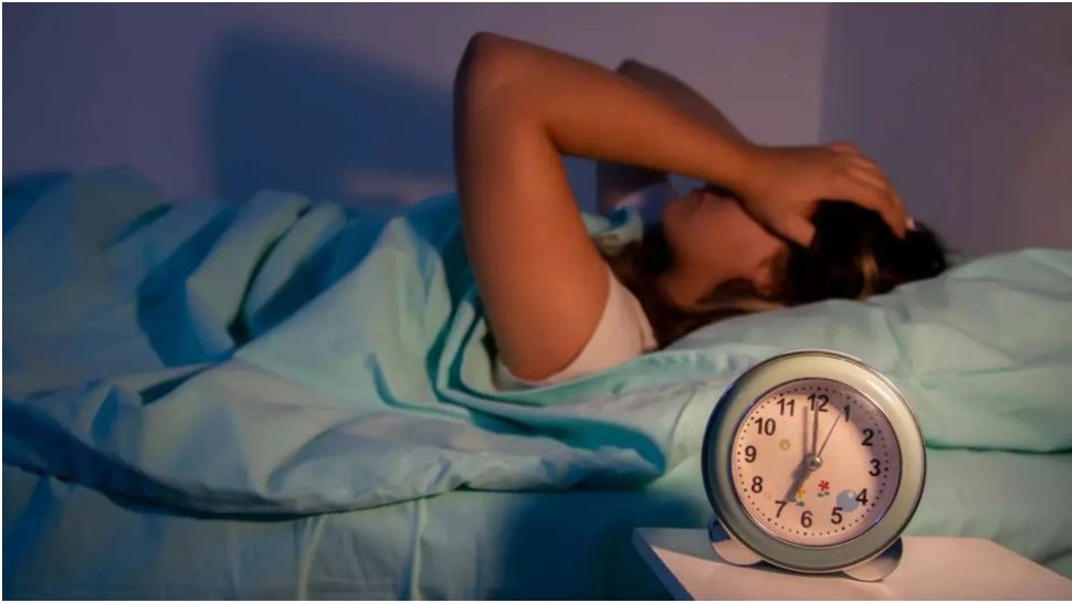 Lucruri pe care trebuie să le EVIȚI dimineața, dacă vrei să începi ziua cu durere de cap