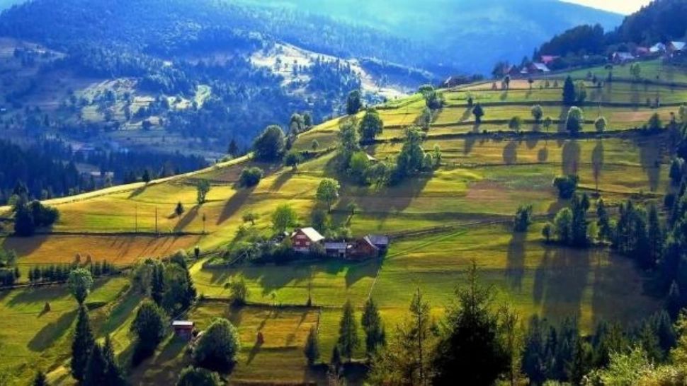 Mii de turişti au luat cu asalt Valea Prahovei în minivacanța de 1 Mai. Care sunt cele mai căutate unități de cazare 