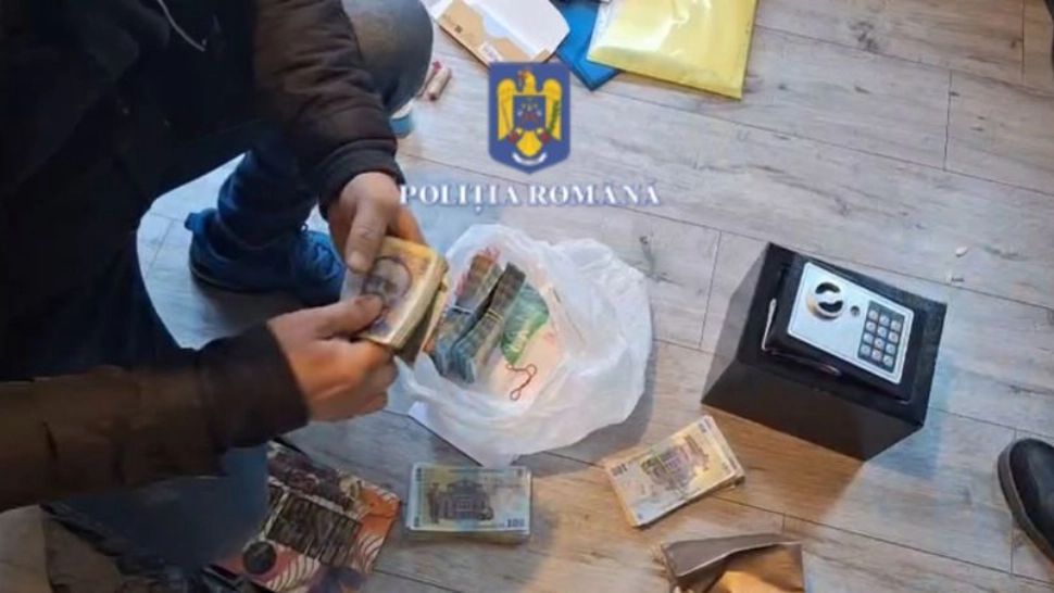 Furt de amploare în Prahova: un curier este acuzat că a sustras colete în valoare de 350.000 de lei destinate livrării în easybox-uri