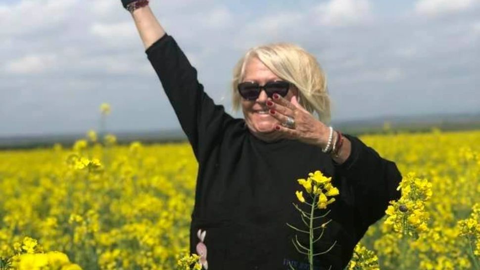 Mirabela Dauer a ajuns în fața procurorilor DNA. Artista este implicată în dosarul locurilor de veci date de generalul Zisu