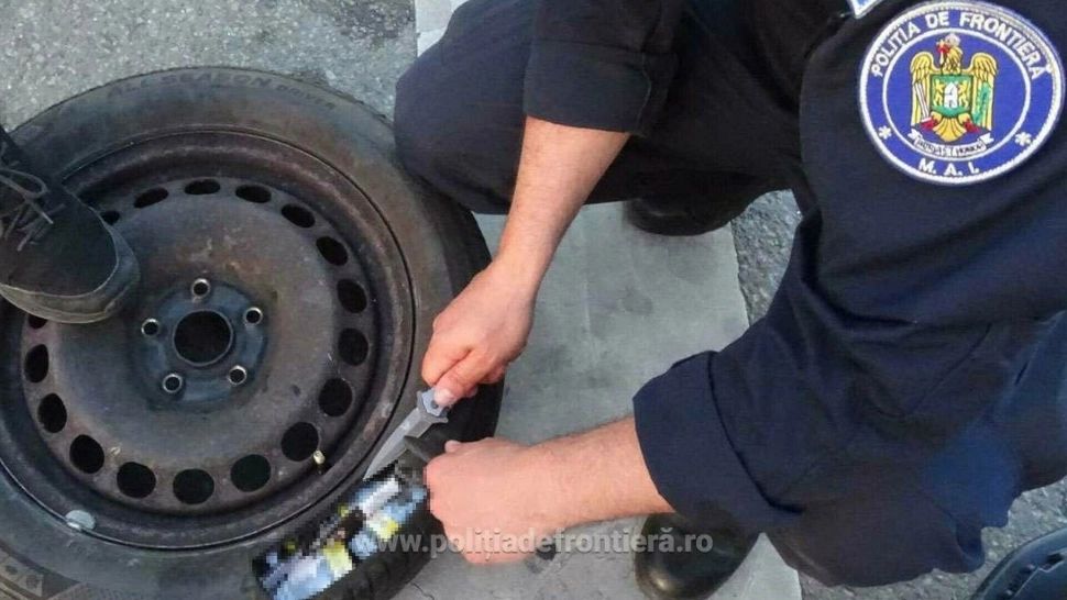 Descoperire inedită la granița României: ce au descoperit polițiștii în urma unui control de rutină la Giurgiu