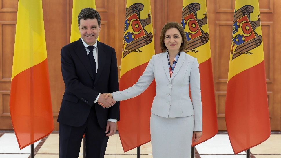 Nicușor Dan și Maia Sandu, acuzați de TRĂDARE! Plângere penală la Parchet: cine a depus-o 