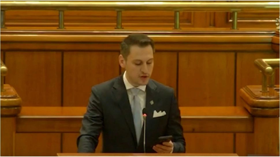 Tupeul incredibil al unui deputat USR. Primește bani de chirie de la stat deși are case închiriate