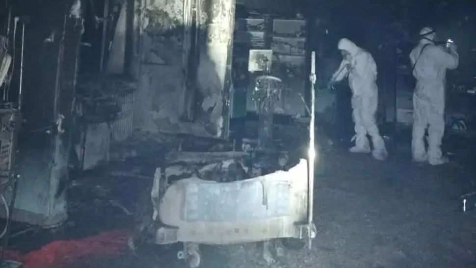 Dosarul incendiului de la Spitalul Judeţean de Urgenţă Piatra-Neamţ a fost trimis în judecată. Cine sunt adevărații vinovați de moartea celor nouă pacienți 