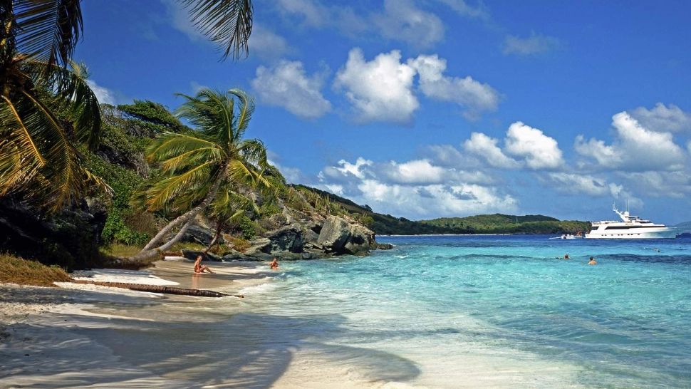 Insula uimitoare unde pădurile tropicale au fost protejate încă din 1776: un colț de lume rămas neatins de timp