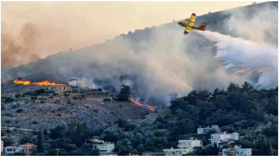 Incendiile fac ravagii în Grecia. Autoritățile au declarat stare de urgență în insula Chios