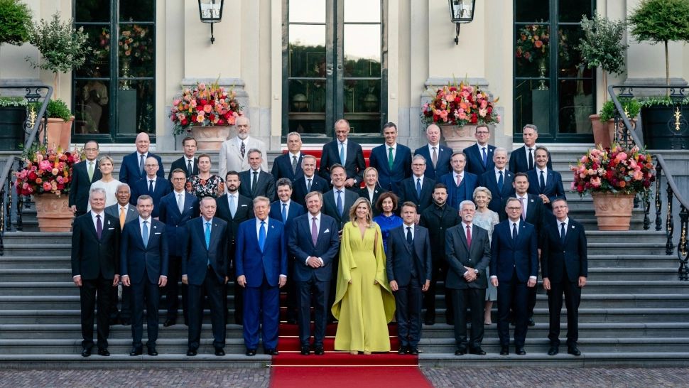 Este OFICIAL! România trebuie să aloce 5% din PIB pentru înarmare. De unde va lua Guvernul banii?