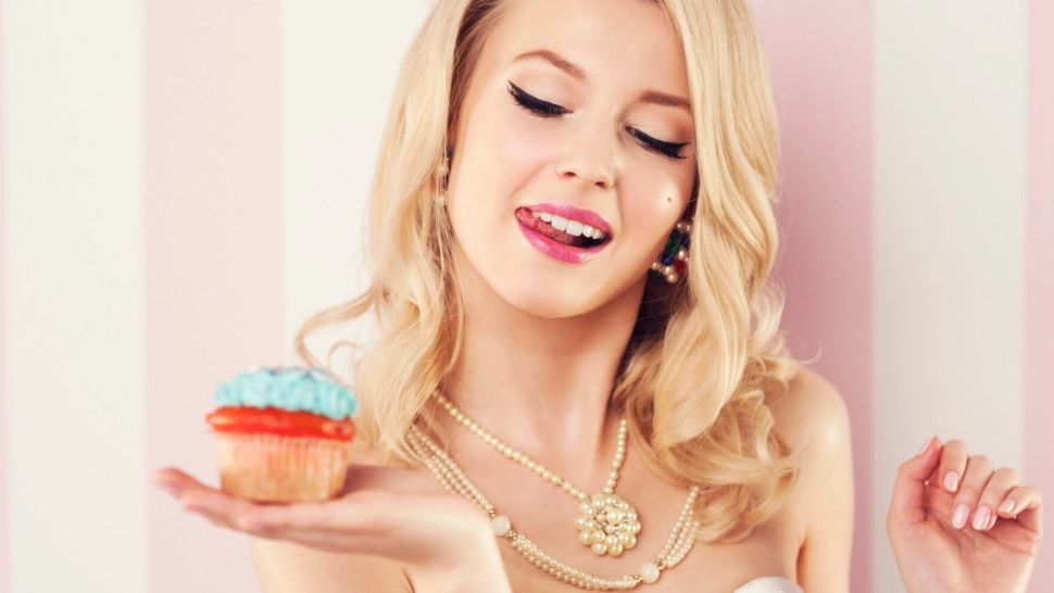 Cinci prăjituri delicioase care nu îngrașă. Poți să le mănânci fără griji, pentru că nu îți vor afecta silueta, spune medicul Adina Alberts