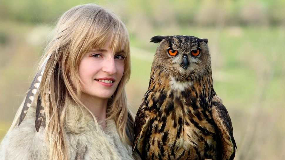 Bufniță, ciocârlie sau porumbel? Ce tip de persoană ești în funcție de cronotip