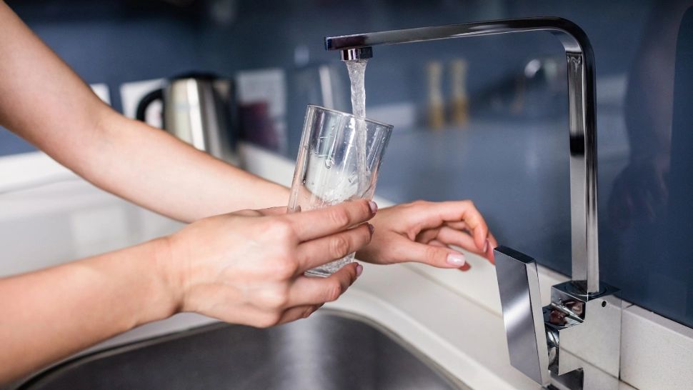 Pericol major! România riscă să rămână fără APĂ din cauza consumului ridicat: consumul, raționalizat în mai multe județe