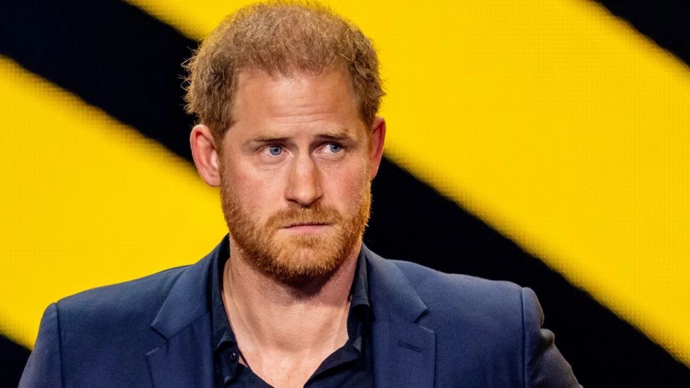 Prințul Harry vrea să renunțe la numele nobiliar, marcând o ruptură definitivă de Casa Regală a Marii Britanii