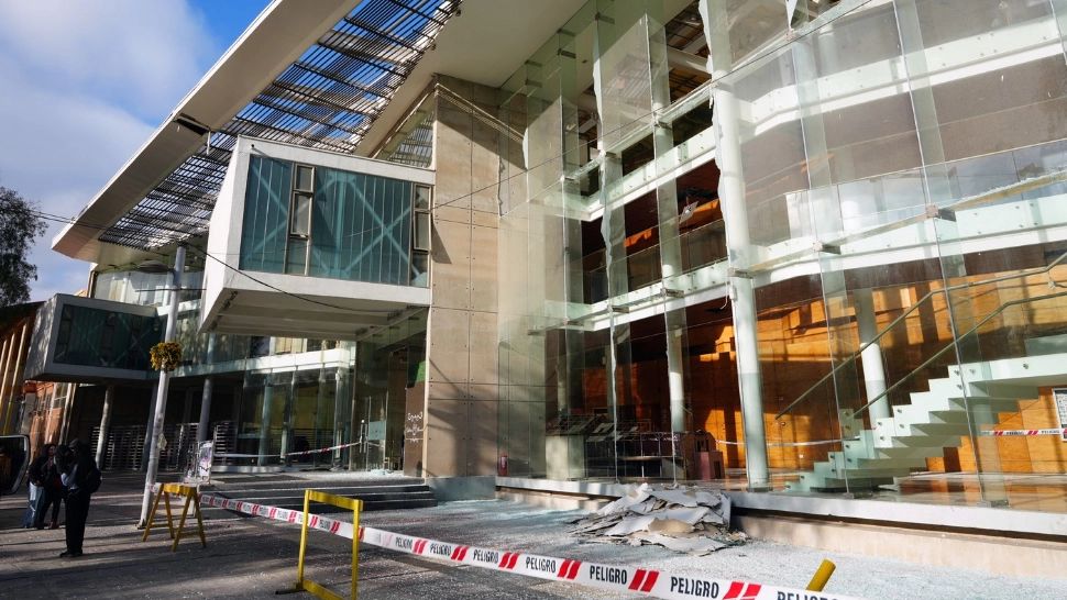 Cutremur de 6,4 pe scara Richter în Chile. VIDEO cu momentele în care geamurile clădirilor se sparg și oamenii fug îngroziți 